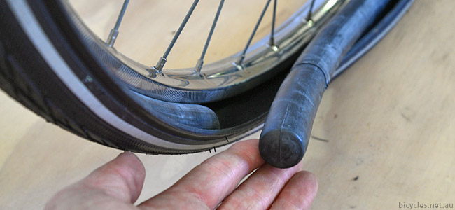 unique_inner_tube_gaadi.jpg