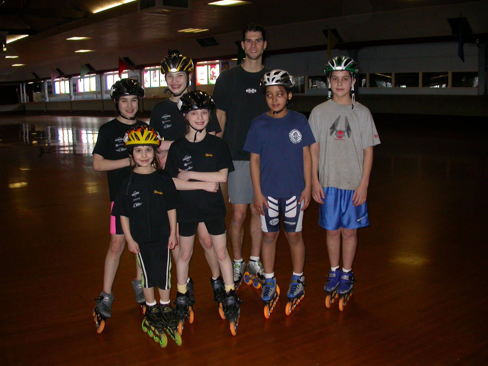 Team X with other competitors, and Jeremy Anderson pro-skater in the back. 