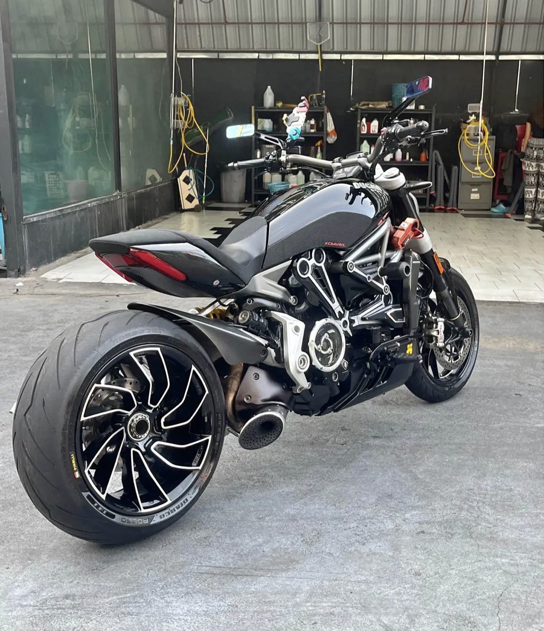 Дополнительное изображение Ducati Diavel 2019 clqnrpaiiz9cd0bzqyh9shsi0