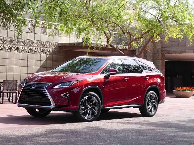 2018 Lexus RX 350L exterior hero by Ron Sessions ・  Photo by Ron Sessions
