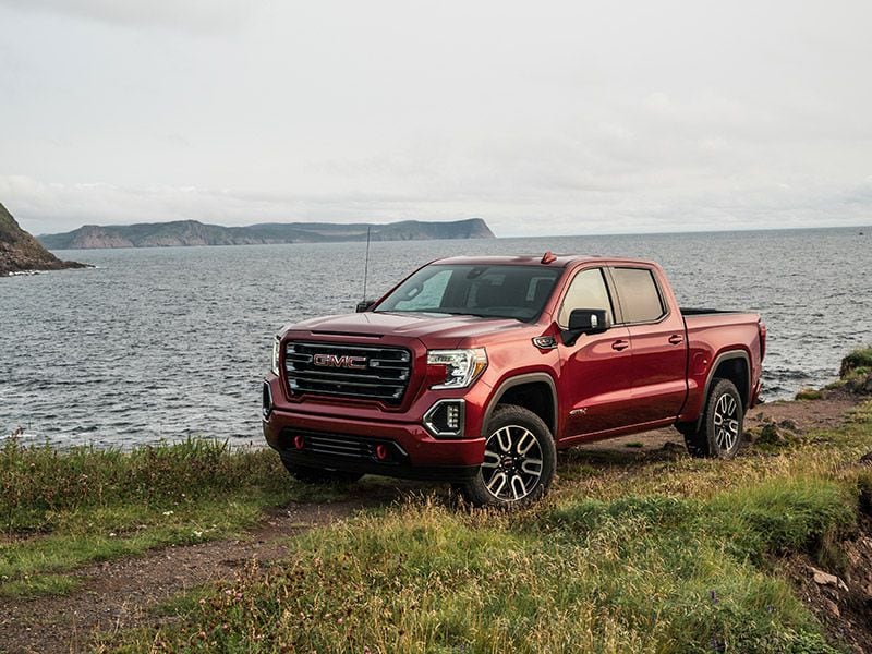 2019 GMC Sierra AT4 ・  Photo by General Motors