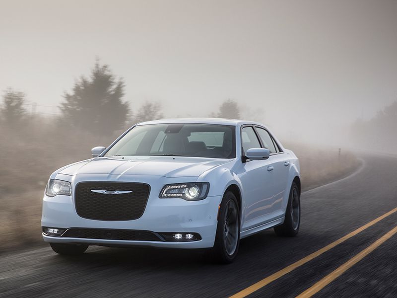 10 Best Cars for Golfers Autobytel