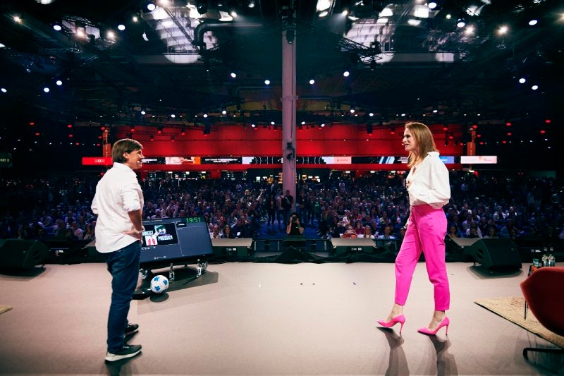 Ariane Hingst und Verena Pausder auf dem OMR Festival 2023