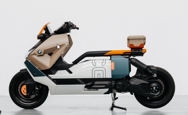 BMW CE 04 scooter