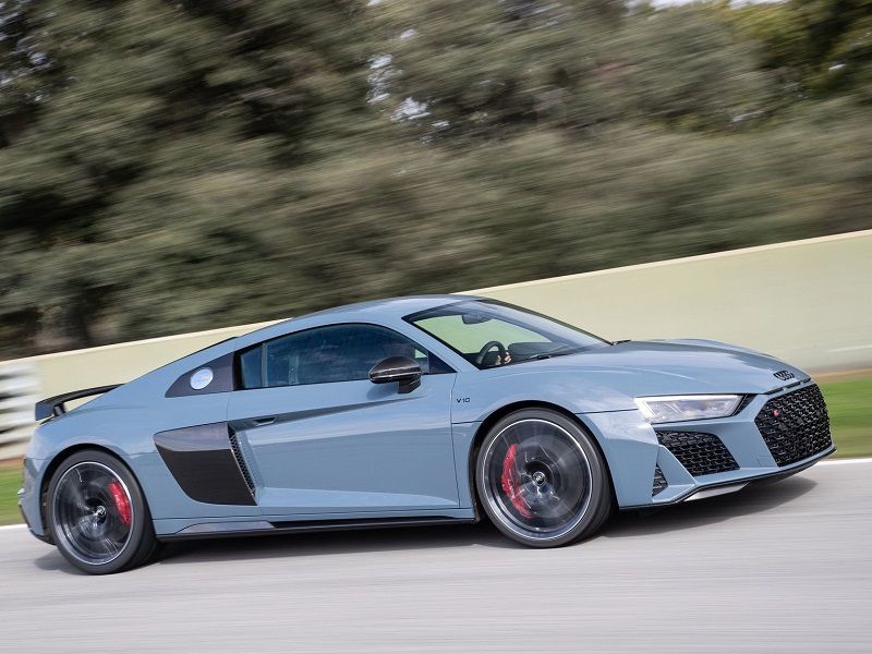 2020 Audi R8 Coupe Driving Side Profile ・  Photo by Audi 