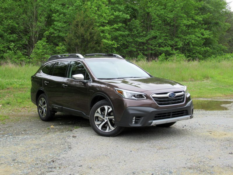 2020 Subaru Outback Touring XT ・  Photo by Brady Holt