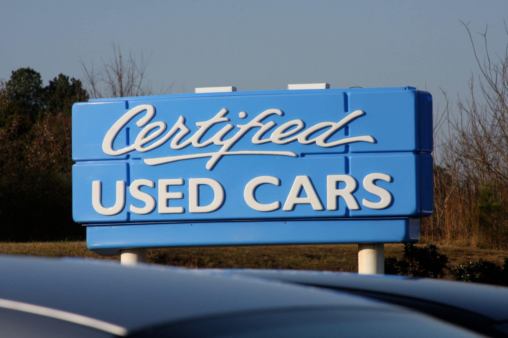 Pros and Cons of Certified Pre-Owned Cars