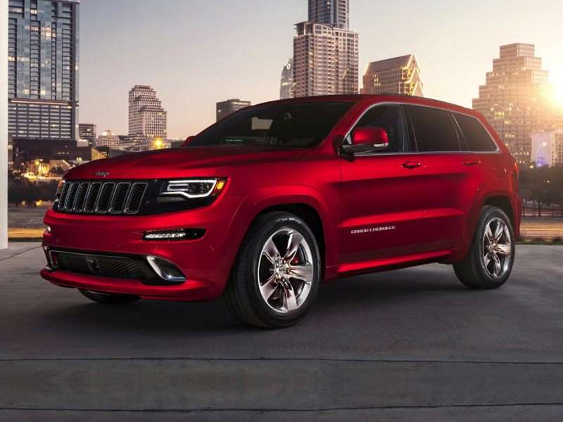 2016 Jeep Grand Cherokee ・  Photo by Fiat Chrysler Automobiles 