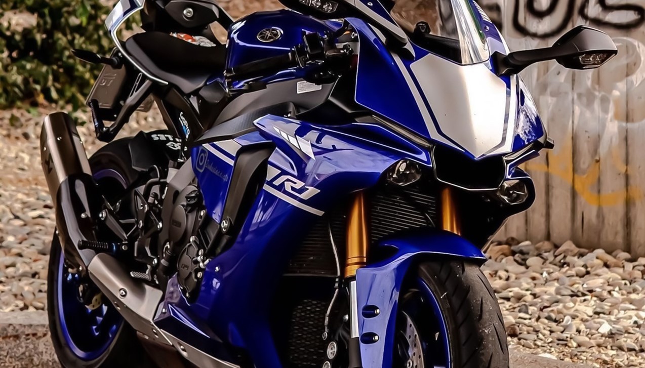 Yamaha YZF-R1