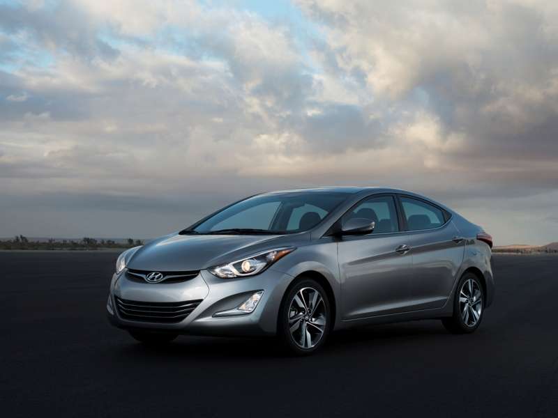 2014-Hyundai-Elantra.jpg