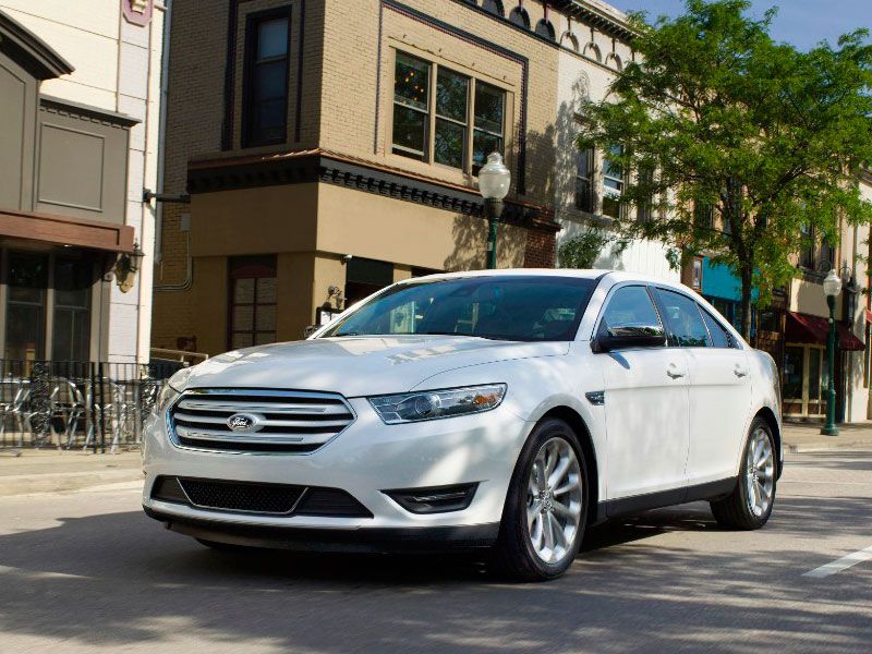 2016 Ford Taurus ・  Photo by Ford 