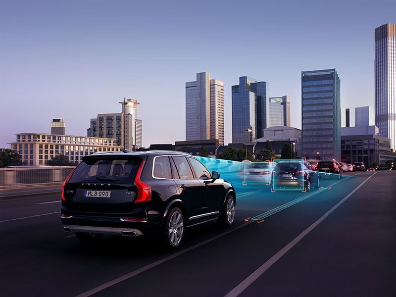 2016 Volvo XC90 Adaptive Cruise Control with Queue Assist ・  Photo by Volvo Cars