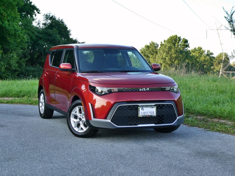 2023 Kia Soul LX ・  Photo by Brady Holt