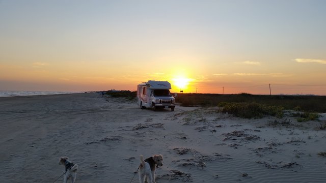 Bolivar Flats is one of the nicest free campsites on the Texas Panhandle.