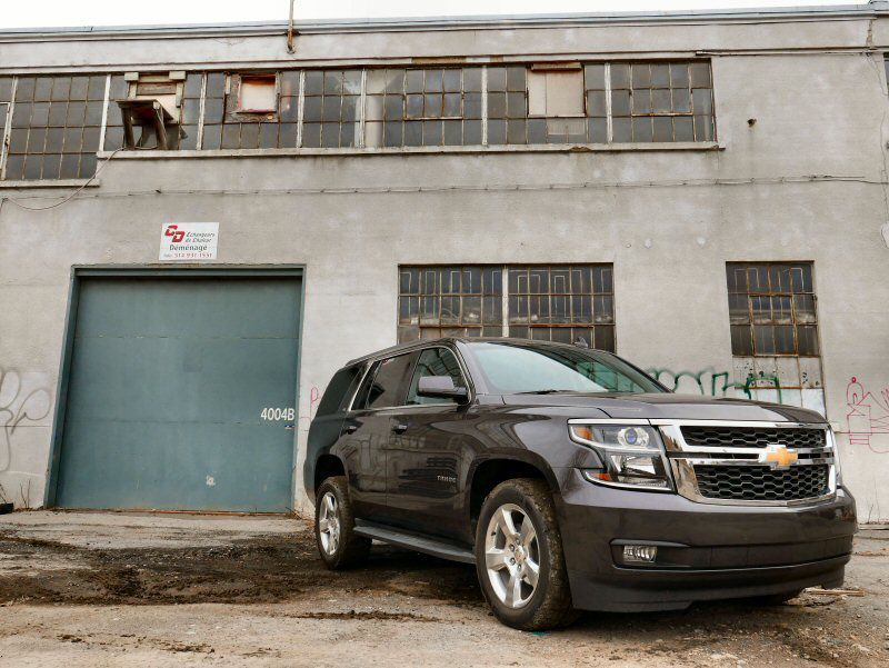 2016 Chevrolet Tahoe Front Three Quarter 10 ・  Photo by Benjamin Hunting