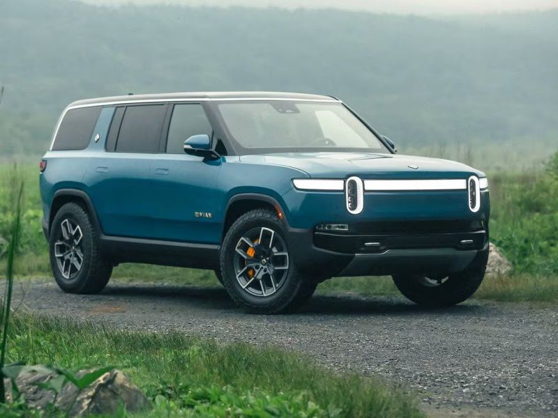 2023 Rivian R1S Road Test and Review | Autobytel