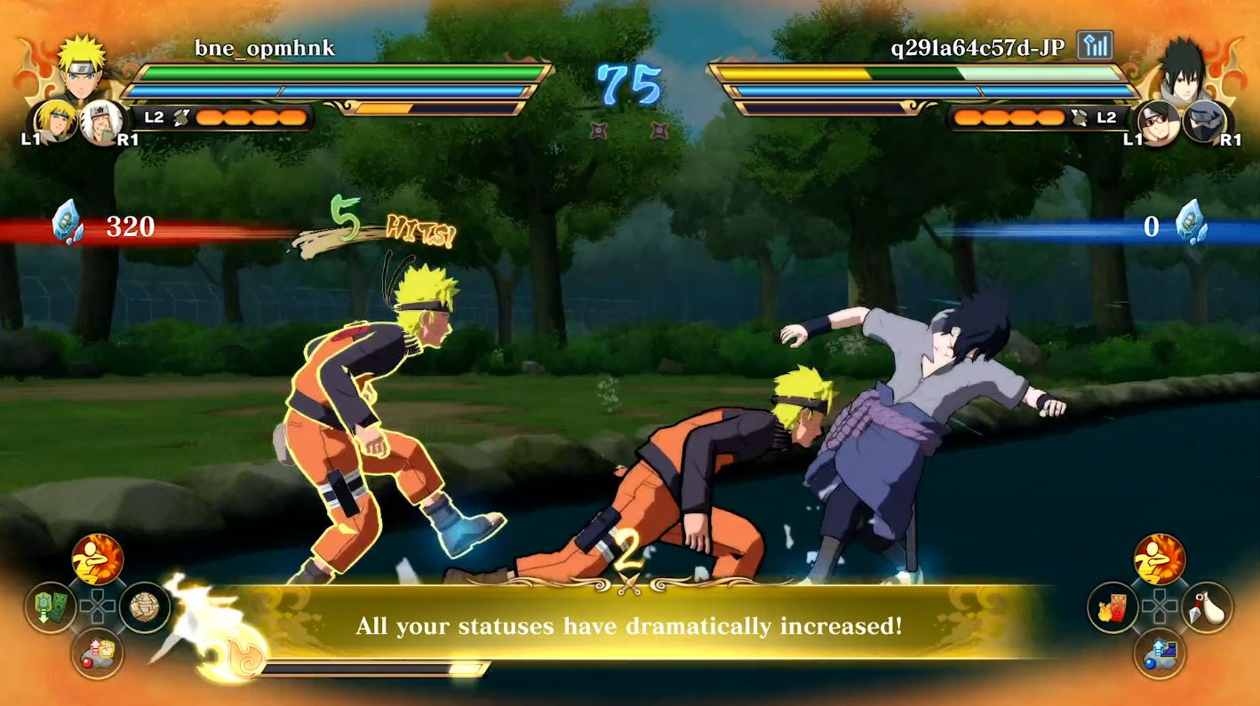 Naruto fights Sasuke with the help of a shadow clone