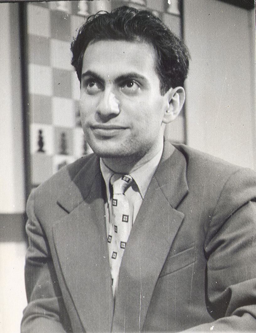 Mikhail Tal - The magician from Riga. Best attacking player ever.