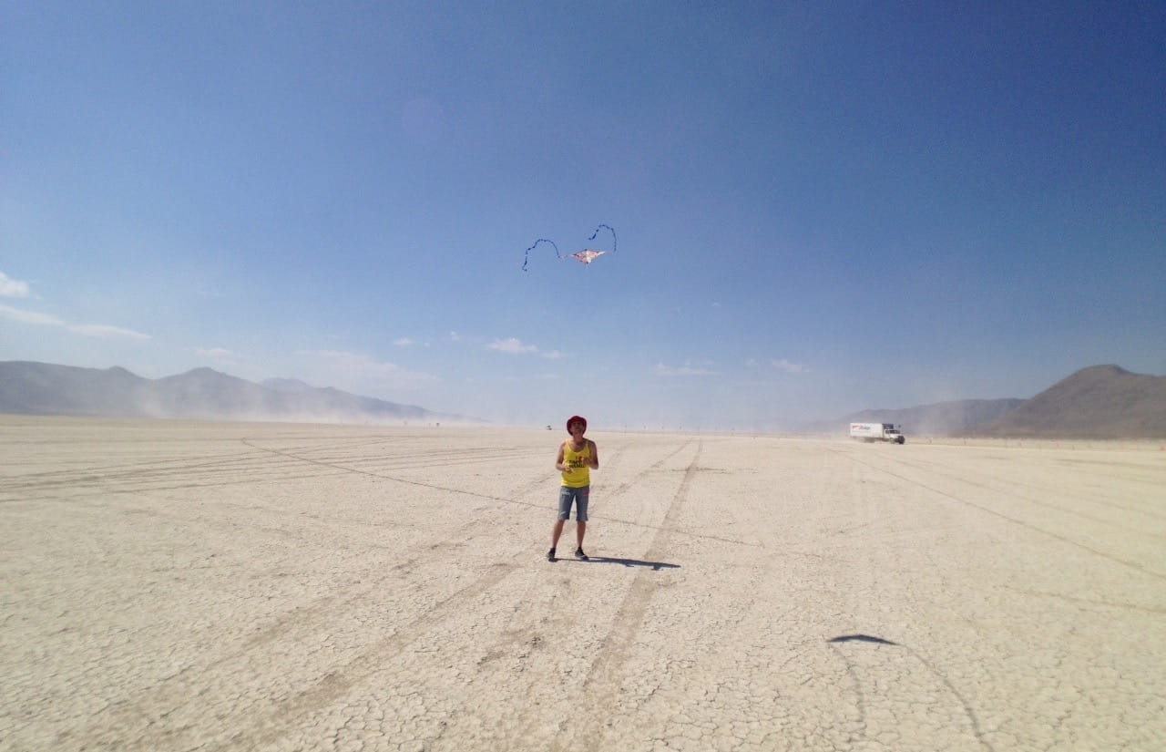 kites-on-the-playa.jpg