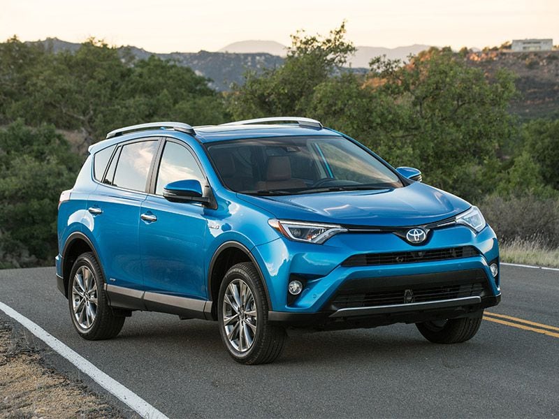 2016 Toyota RAV4 Limited Hybrid ・  Photo by Toyota 