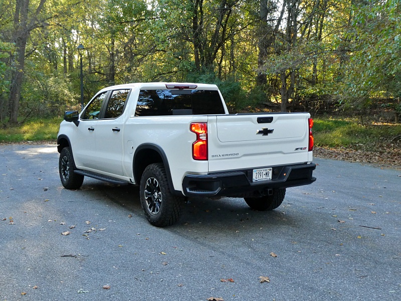 2024 Chevrolet Silverado ZR2 ・  Photo by Brady Holt