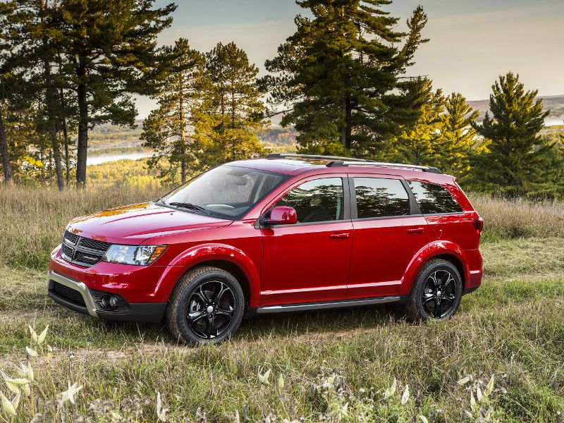 2019 Dodge Journey red driving ・  Photo by Dodge 