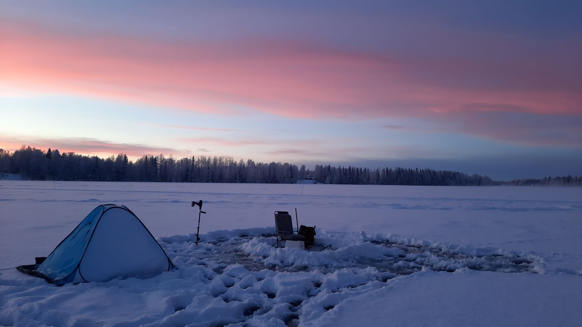 Campio isfiske camping vinter.jpg