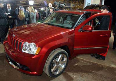 2006 Jeep Grand Cherokee SRT-8 Preview Autoweb
