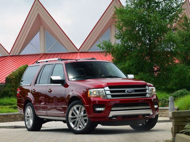 2015 ford expedition ・  Photo by Ford 