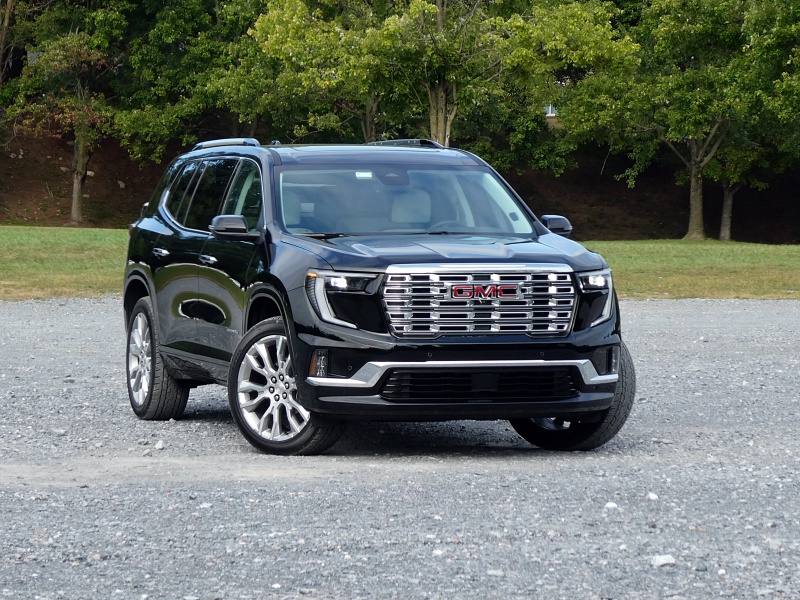 2024 GMC Acadia Denali ・  Photo by Brady Holt