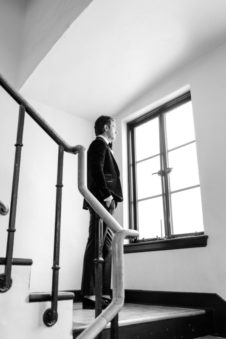 groom on stairs