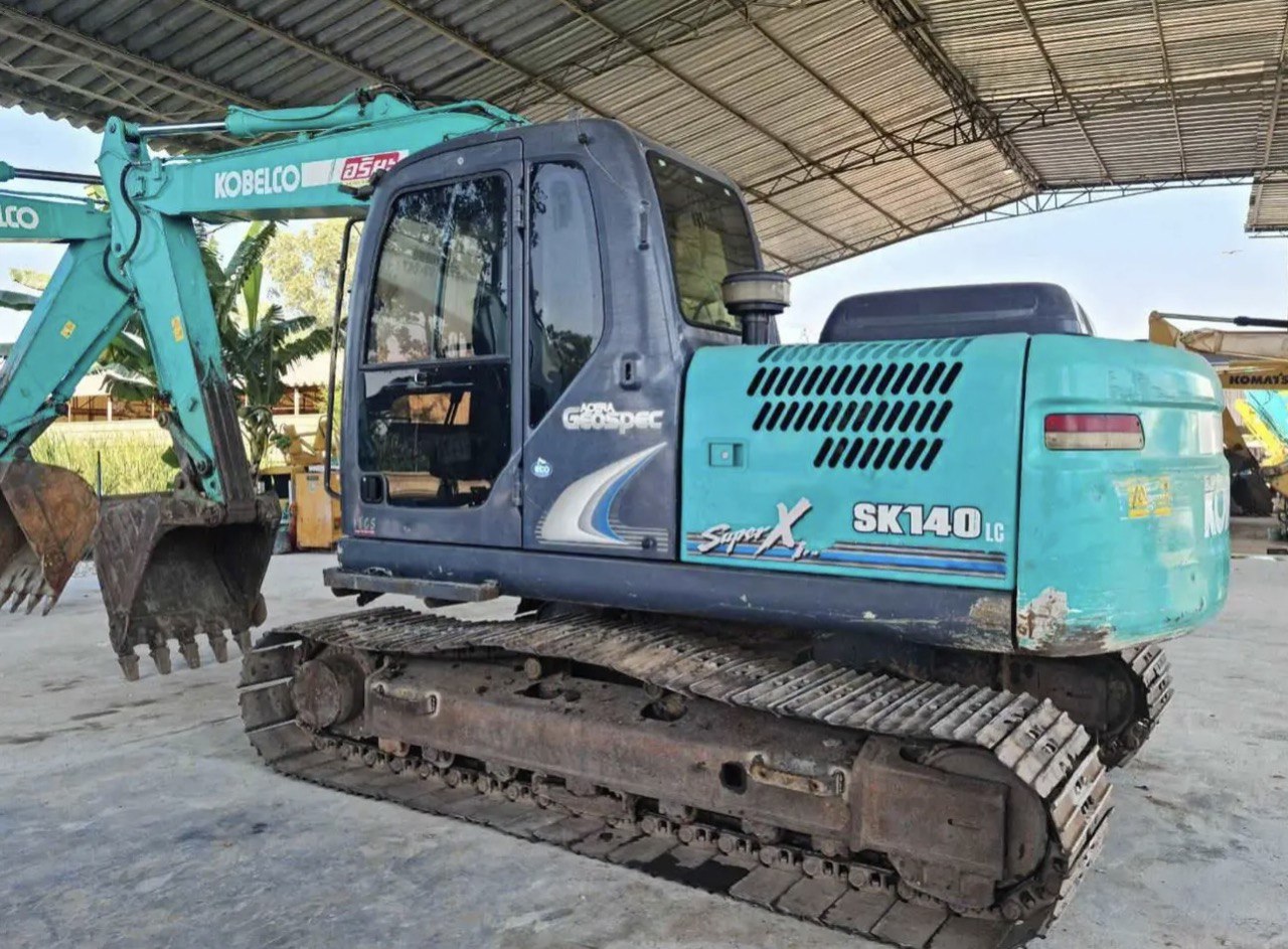 Дополнительное изображение Kobelco SK140 x clqxmpq20xsoy0b1334zitep5