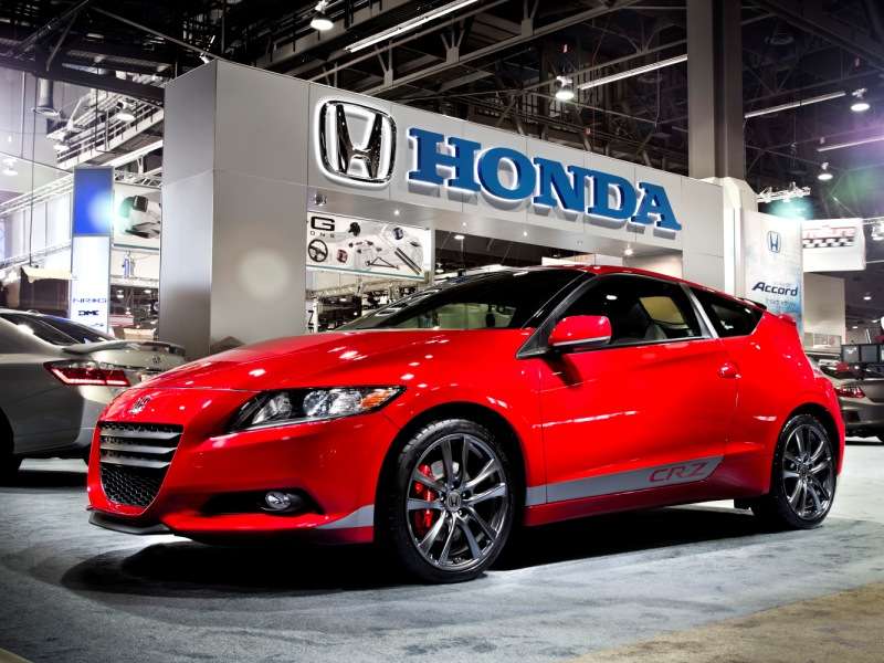 red 2014 honda cr-z showroom ・  Photo by Megan Green