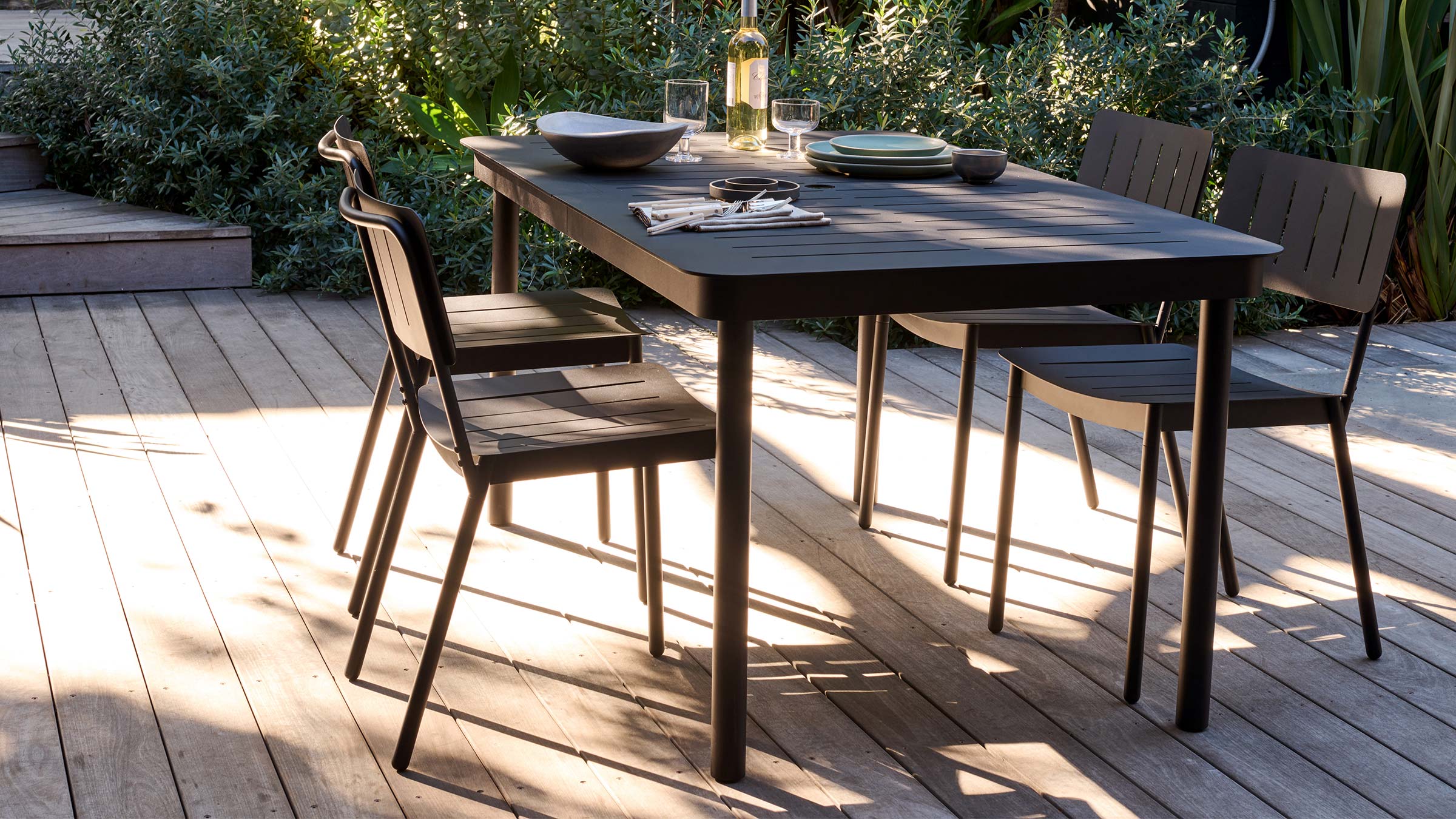 Outdoor table and chairs for deck hotsell
