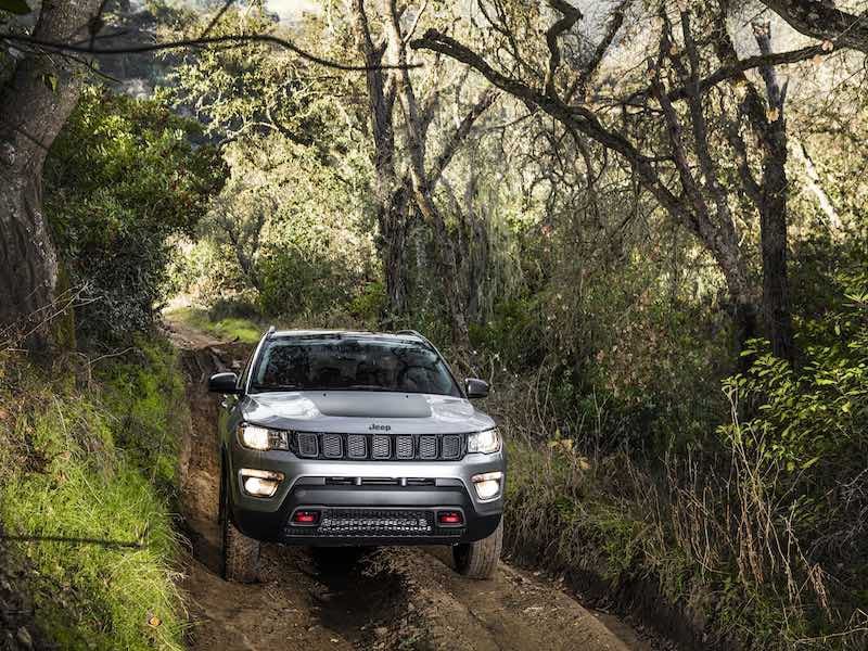 2017 Jeep Compass Road Test and Review | Autobytel