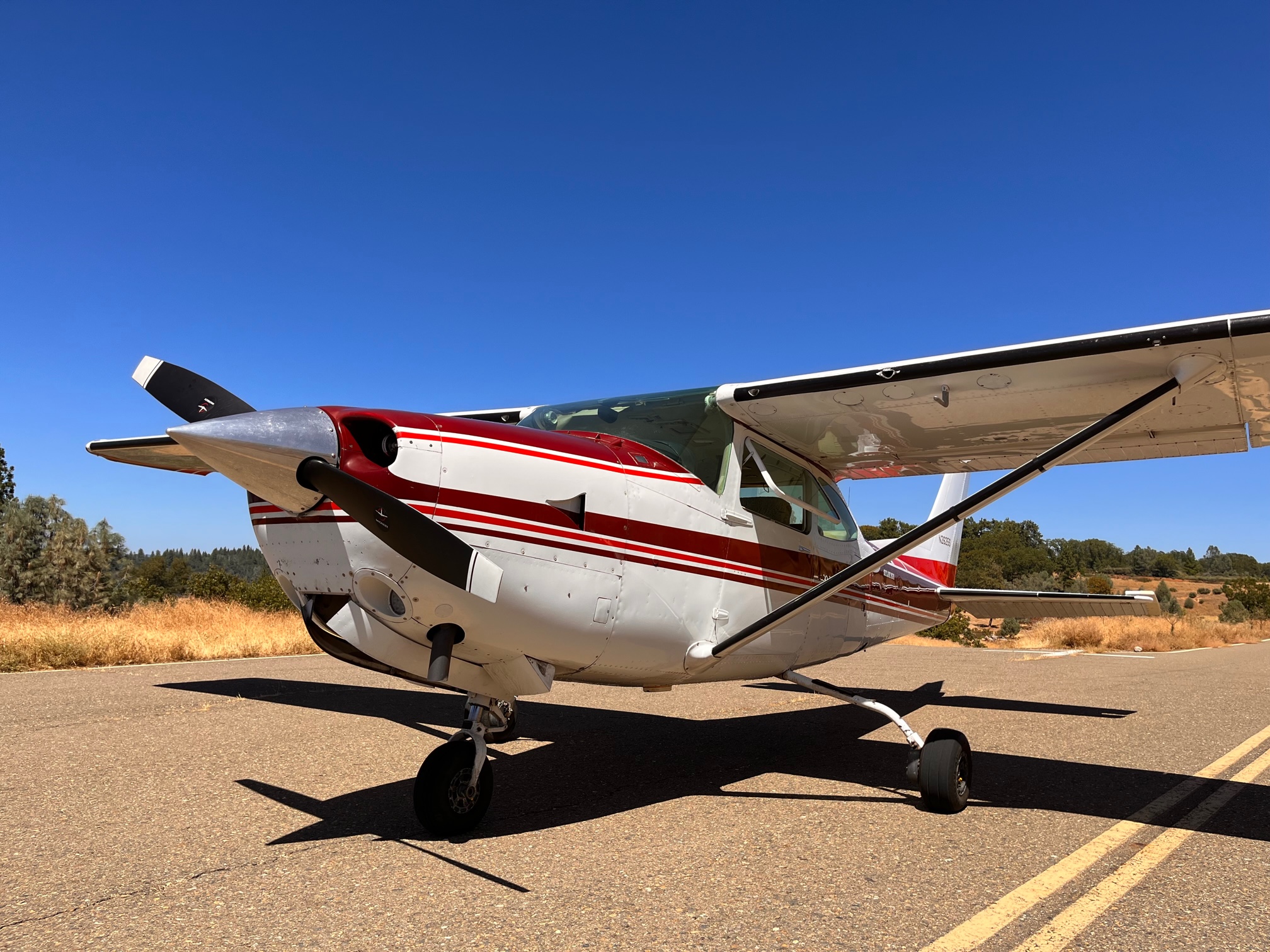 1980 Cessna 182 Turbo RG Skylane II. $195,500 (Here at Placerville) N2625S