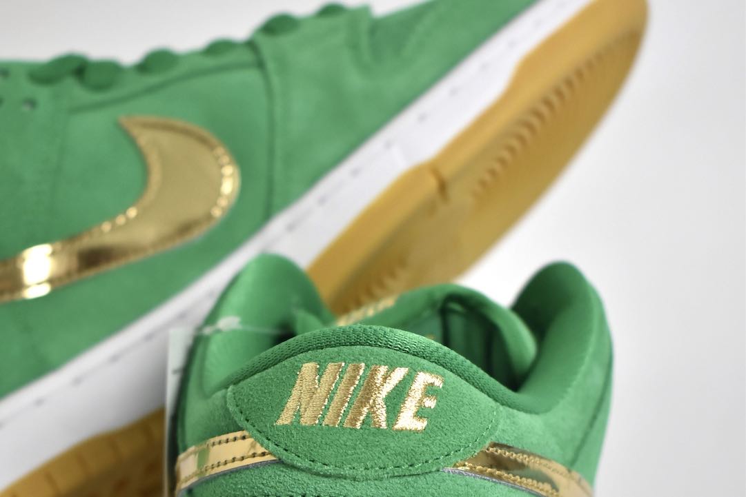 Nike SB Dunk Low Pro St. Patrick's Day (2022)