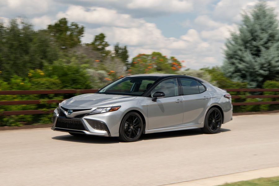 2021 toyota deals camry hybrid se