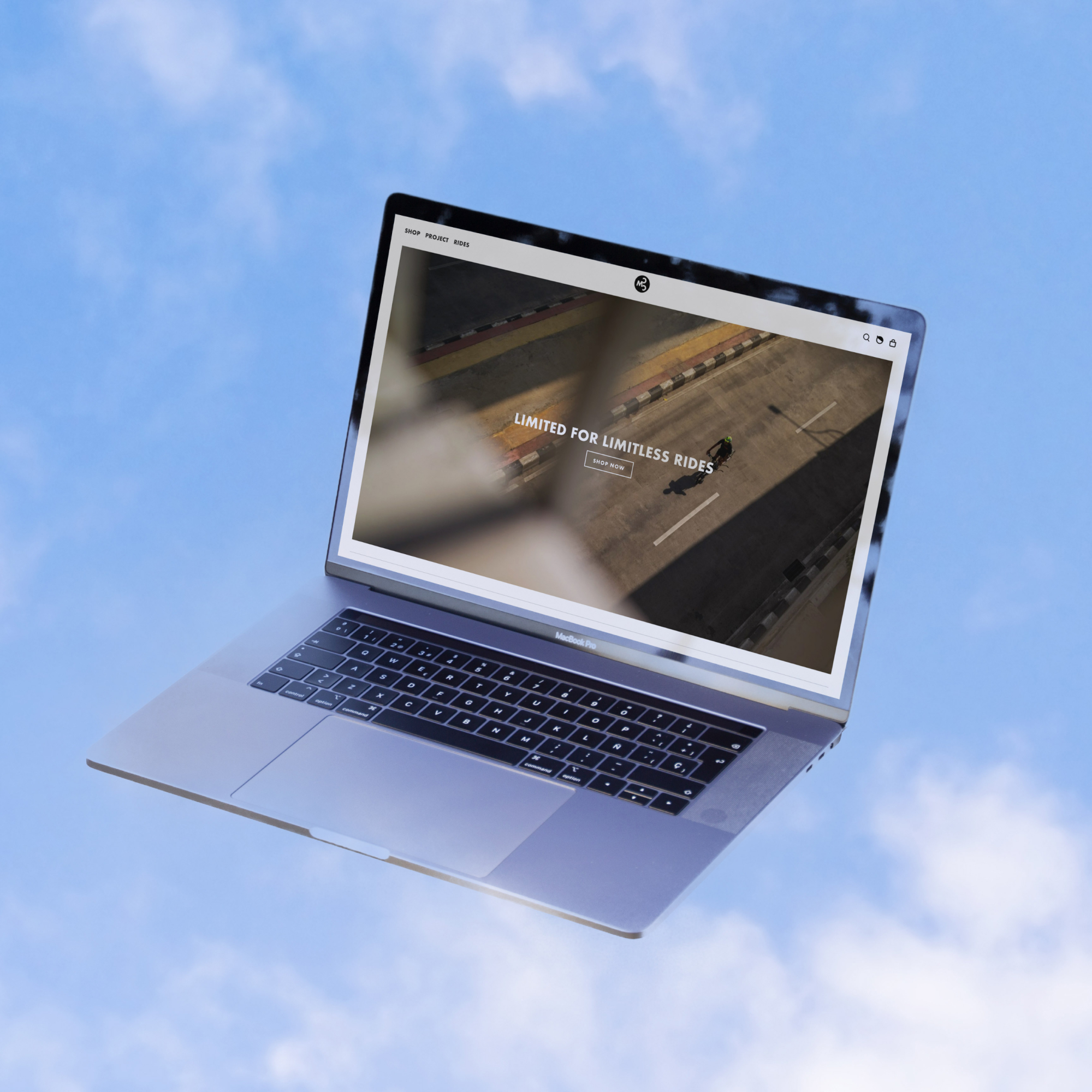 mujiono-03-desktop-mockup.jpg