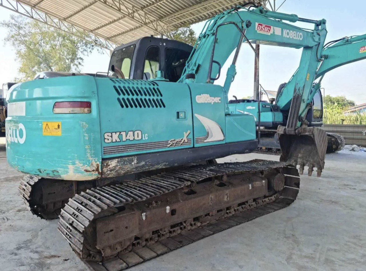 Дополнительное изображение Kobelco SK140 x clqxmpq20xsoy0b1334zitep5