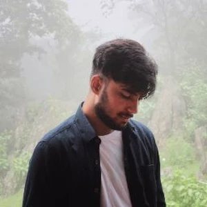 Avi Shravan