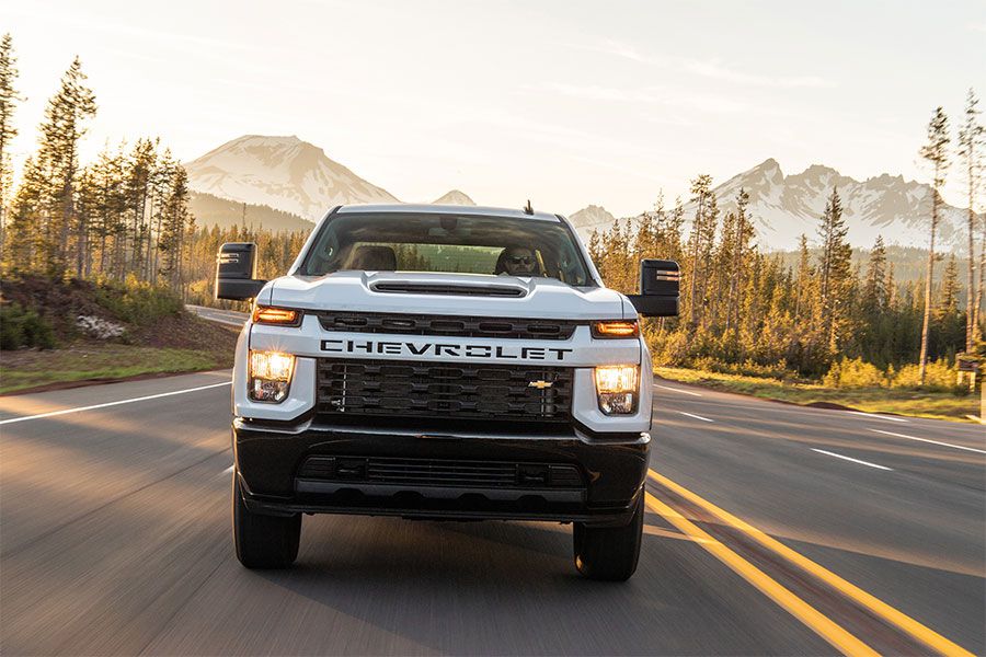 2020 Chevrolet Silverado 2500HD front grille blog 900x600 