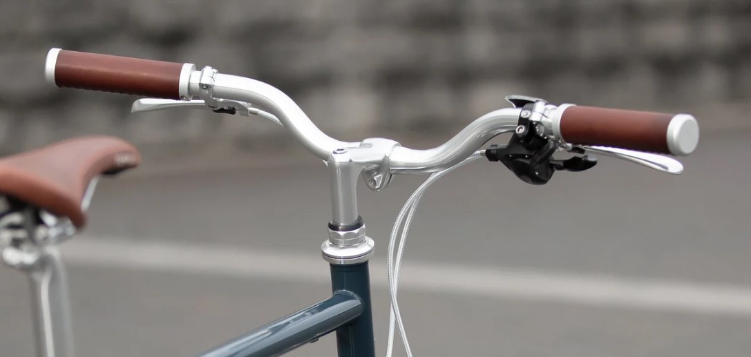 Riser handlebar.jpg
