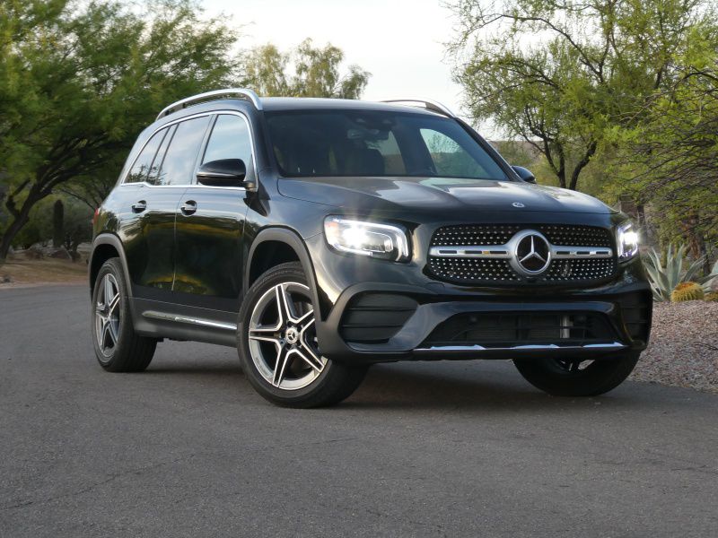 2022 Mercedes-Benz GLB Road Test and Review