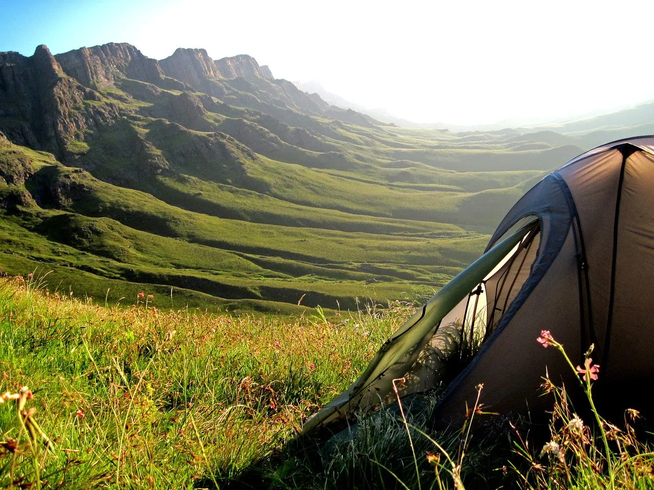 Guide to Eco-Friendly Camping Products: Gear up For Good