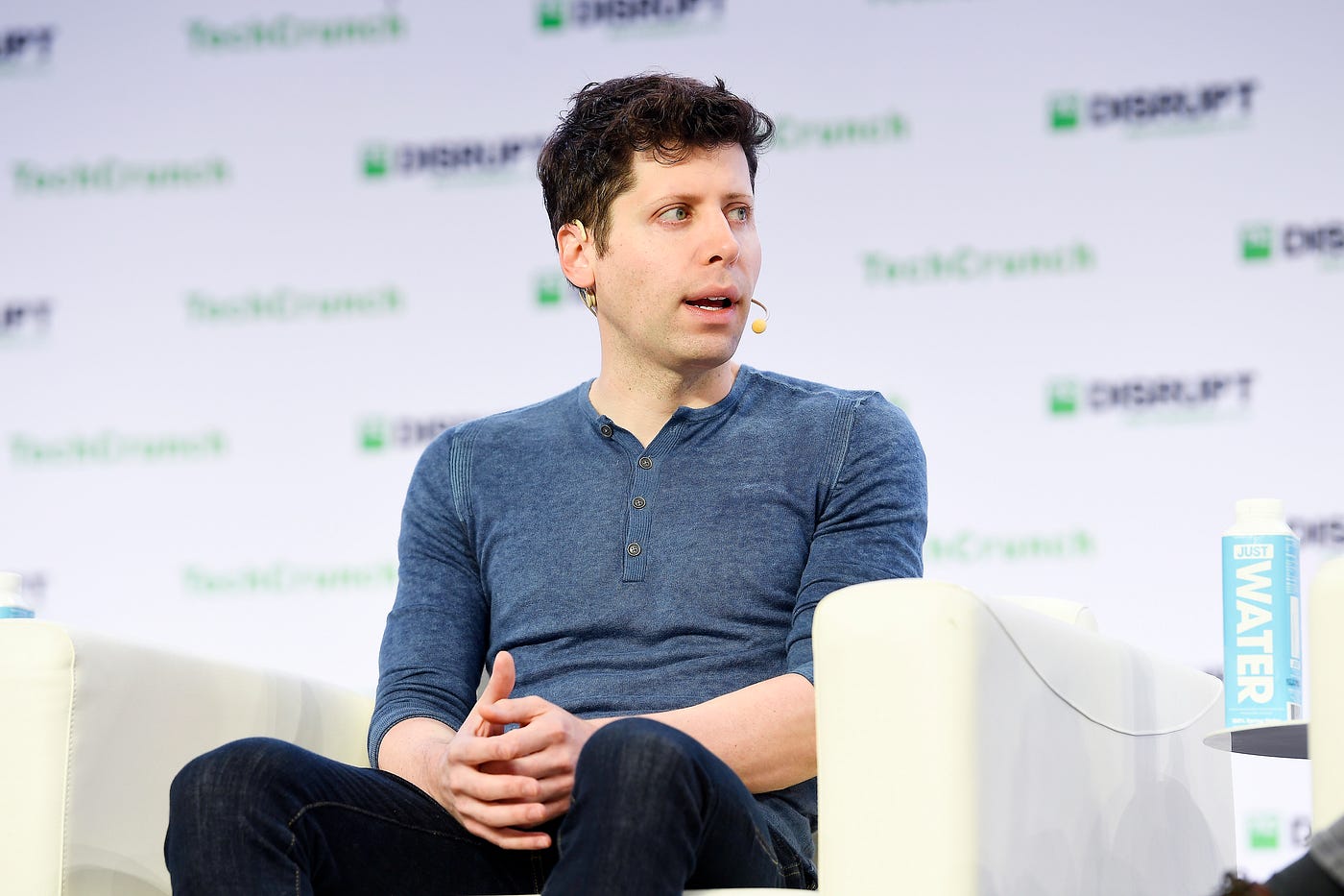 OpenAI fires Sam Altman - New Leadership Announced