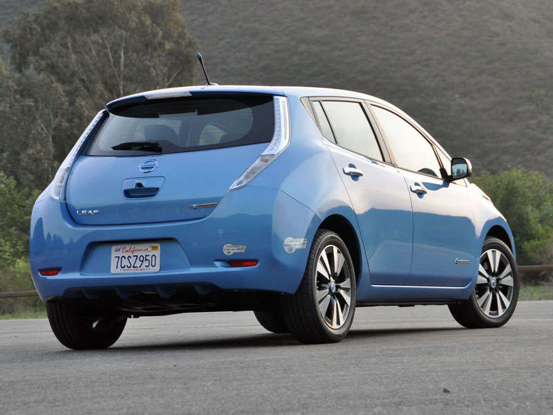 2015 leaf deals battery size