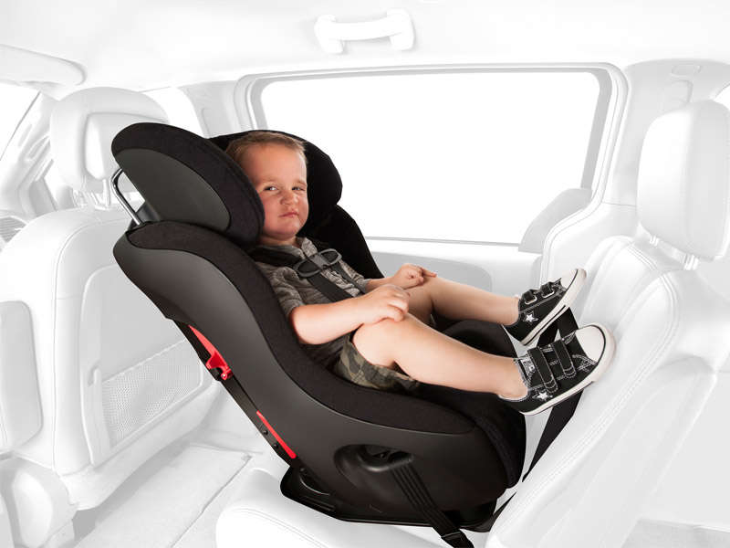 child in car seat 
