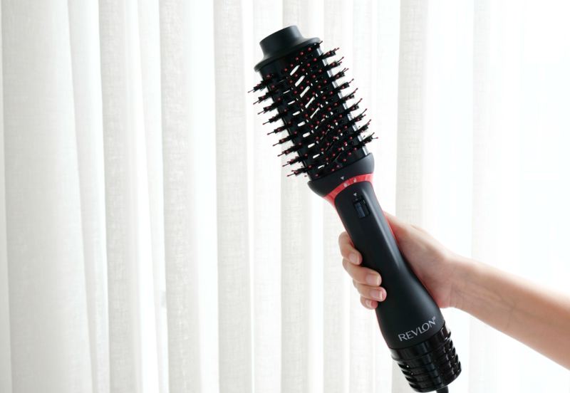 Revlon_One_Step_Hair_Dryer_Volumiser_Hot_Brush.png