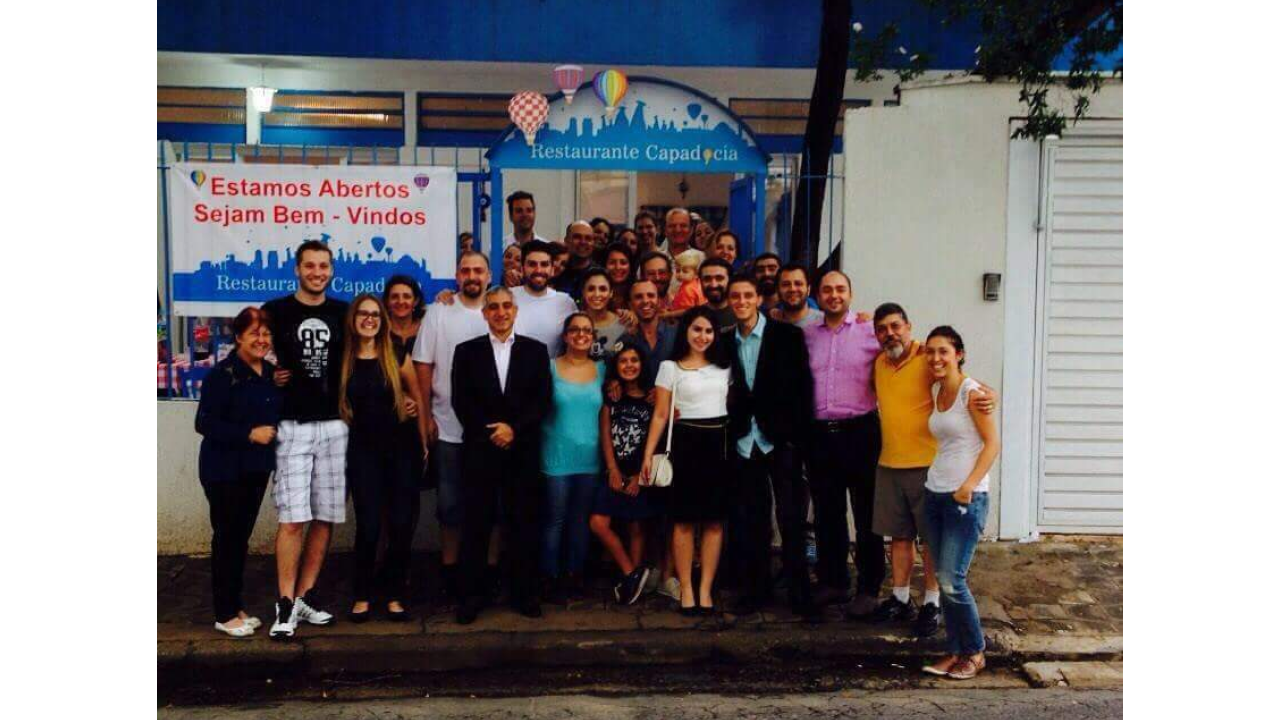 Restoranımızın açılışına hem şehirde bulunan Türk dostlarımız, hem São Paulo konsolosluğu çalışanları hem de çevreden komşularımız katıldı.